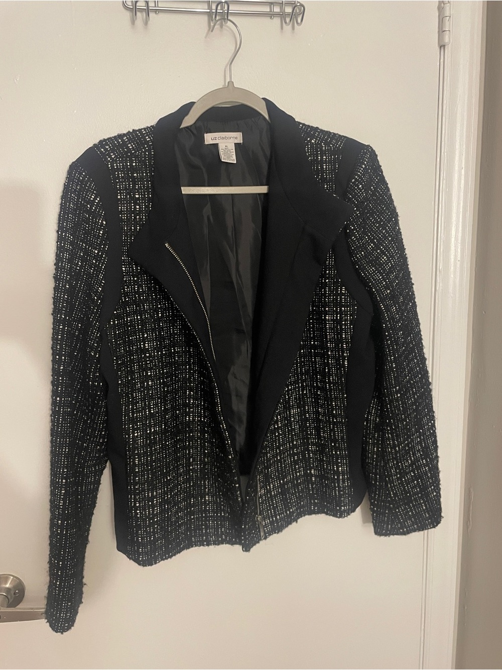 Liz Claiborne Black Textured Tweed Zip Blazer